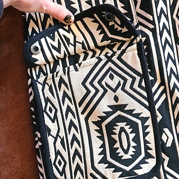 MINKPINK Geometric Pattern Zip Coat Size Small - Picture 5 of 14